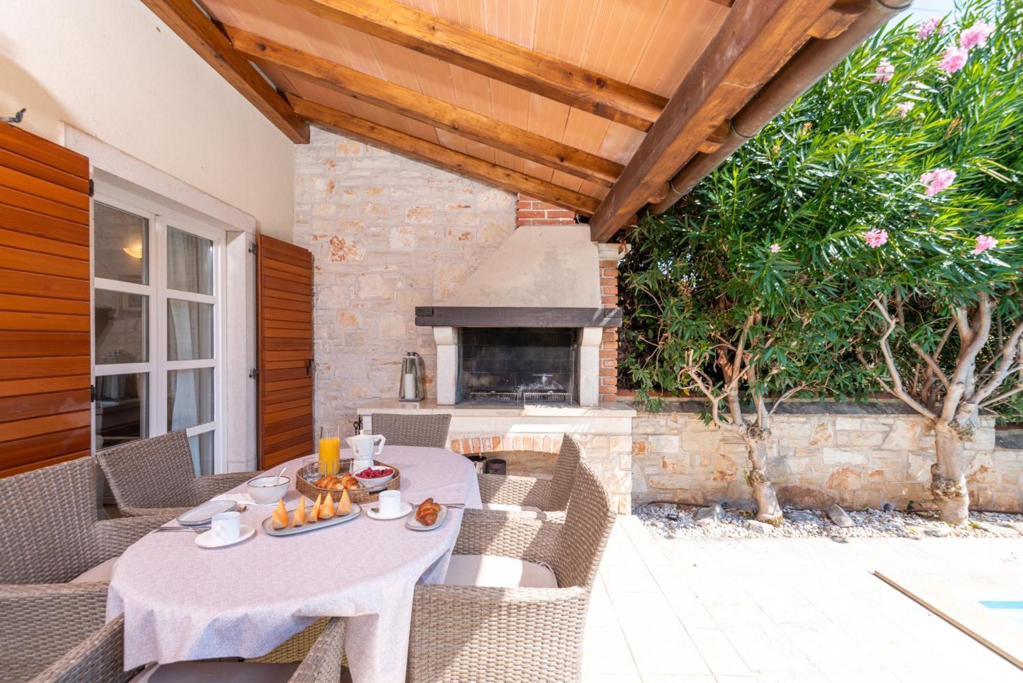 Villa Mia Lea Tar-Vabriga Exterior foto